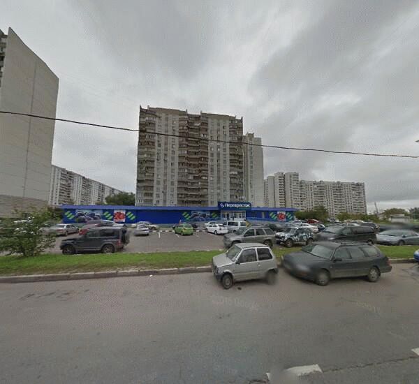 Банкомат Райффайзенбанка в Москве, ул. Веневская, д. 15, магазин «Перекресток»