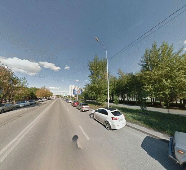 Банкомат Газпромбанка в Тюмени, ул. Воровского,  д. 2