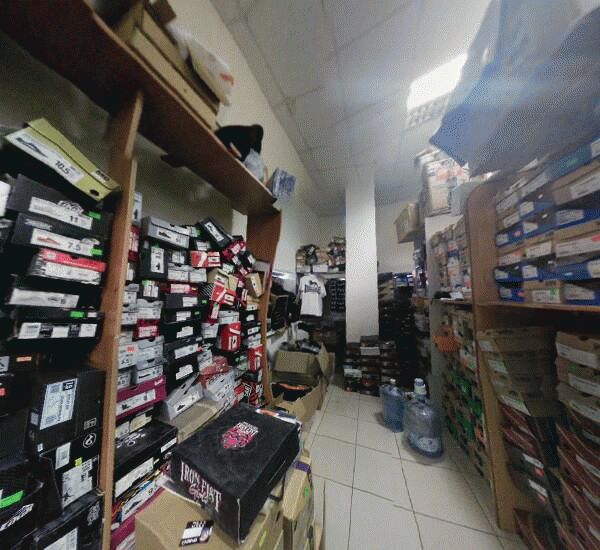 Банкомат Райффайзенбанка в Тольятти, ул. Юбилейная, д. 40. ТЦ «Вега»