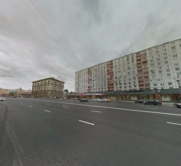 Банкомат Райффайзенбанка в Москве, ул. Земляной Вал,  д. 42,  стр. 20