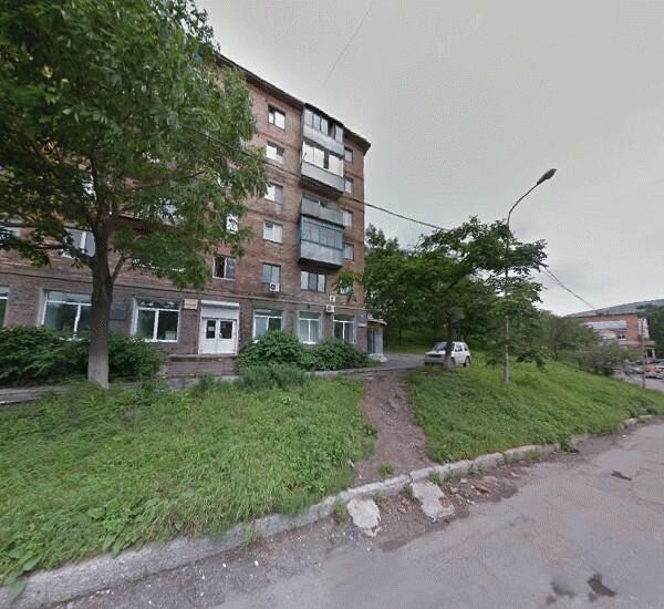 Банкомат Райффайзенбанка в Владивостоке, улица Адмирала Юмашева 6а