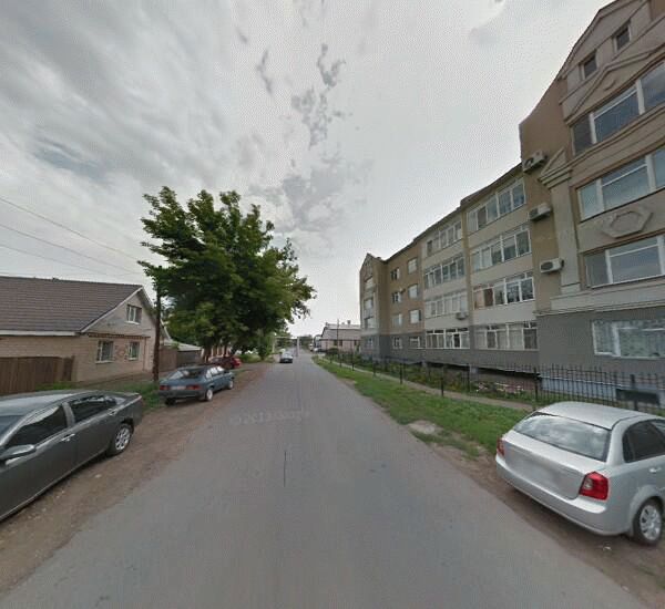 Банкомат Уральского Банка Реконструкции и Развития в Оренбурге, улица Цвиллинга 68