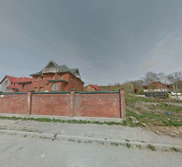 Банкомат Азиатско-Тихоокеанского банка в Южно-Сахалинске, улица имени А. М. Горького 84