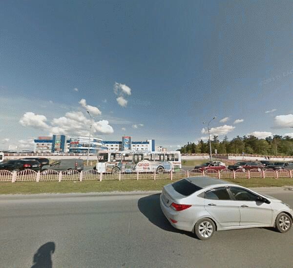 Банкомат Ханты-Мансийского Банка в Сургуте, улица Иосифа Каролинского 15