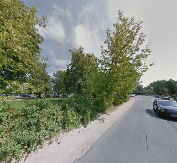 Банкомат Сбербанка России в Пскове, улица Леона Поземского 92