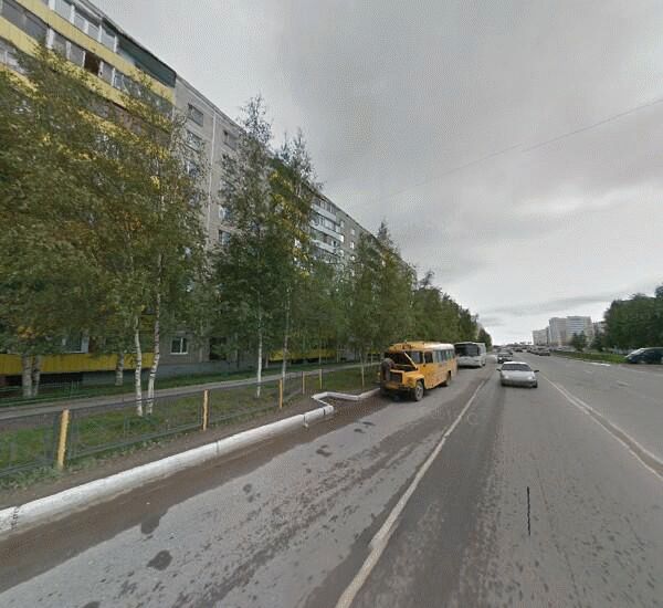 Банкомат Запсибкомбанка в Нижневартовске, ул. Мира,  д. 80 Б