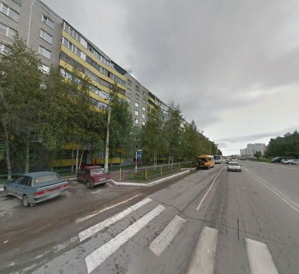 Банкомат Ханты-Мансийского Банка в Нижневартовске, улица Мира 80б