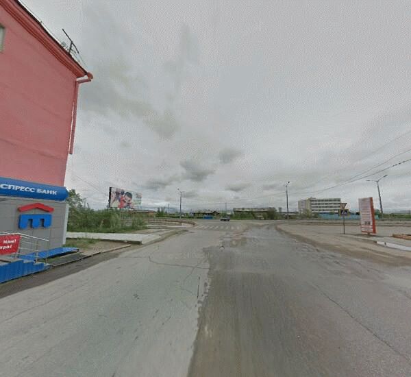 Банкомат Восточного Экспресс Банка в Якутске, ул. Можайского,  д. 19