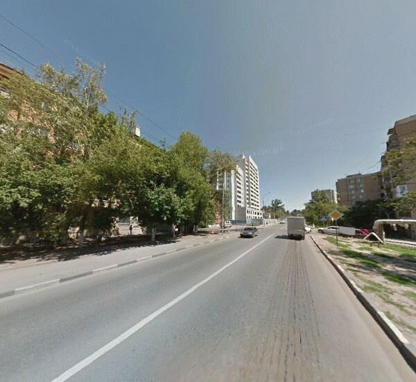 Банкомат Сбербанка России в Саратове, ул. Навашина,  8