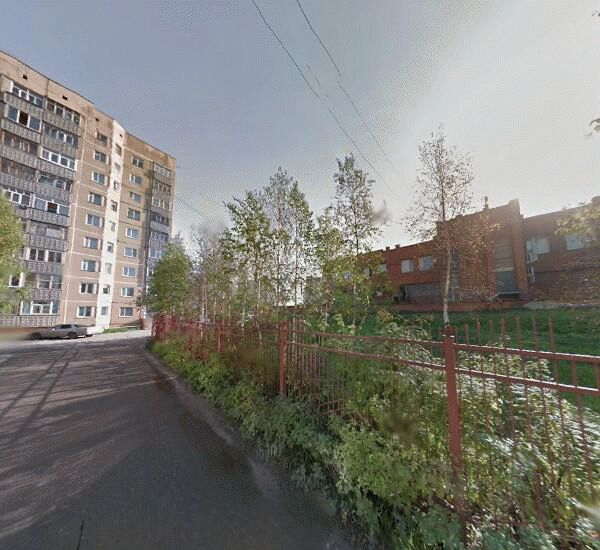 Банкомат Газпромбанка в Нижневартовске, улица Омская 56