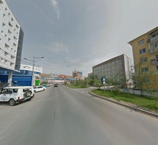 Банкомат Сбербанка России в Якутске, ул. Орджоникидзе,  д. 10,  корп. 1