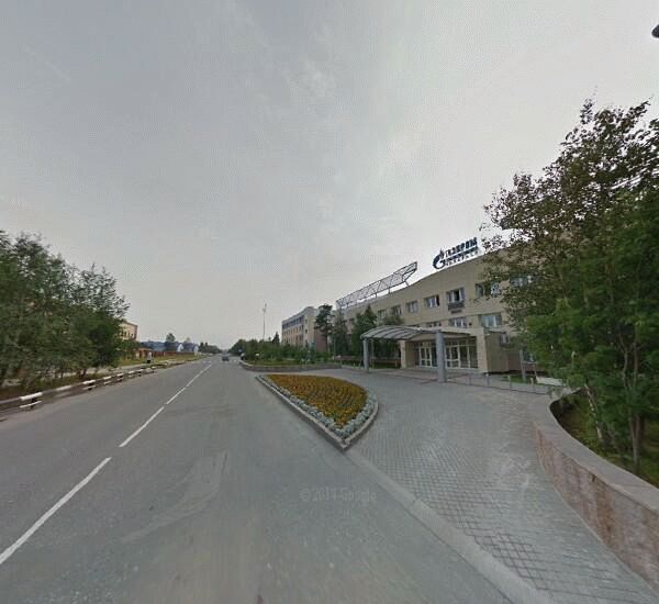 Банкомат Газпромбанка в Ноябрьске, улица Республики 20