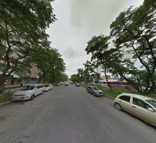 Банкомат Сбербанка России в Владивостоке, улица Русская 5