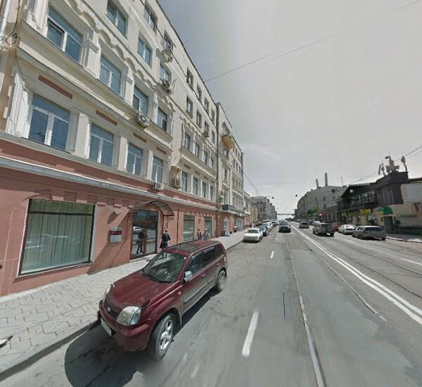 Банкомат Восточного Экспресс Банка в Владивостоке, ул. Светланская,  д. 37