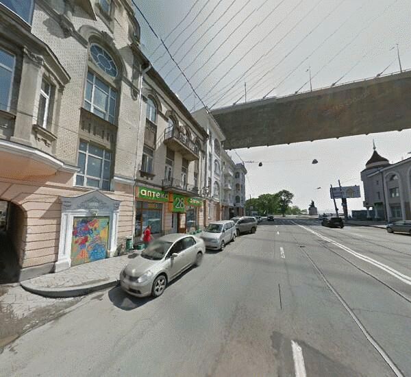 Банкомат Азиатско-Тихоокеанского банка в Владивостоке, ул. Светланская,  д. 56