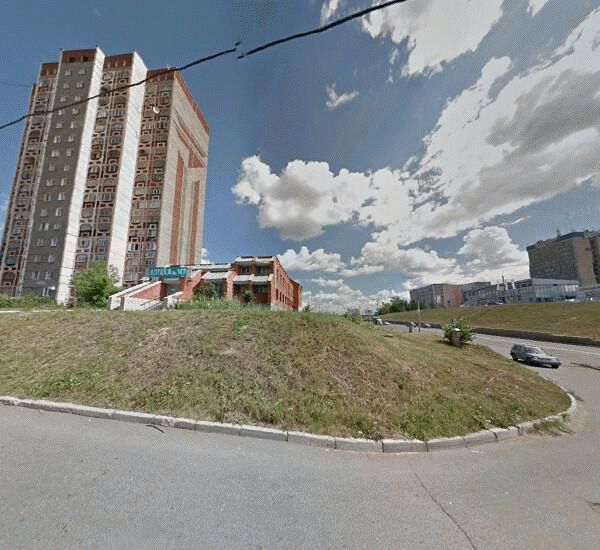 Банкомат Уралсиба в Ижевске, ул. Удмуртская,  д. 196