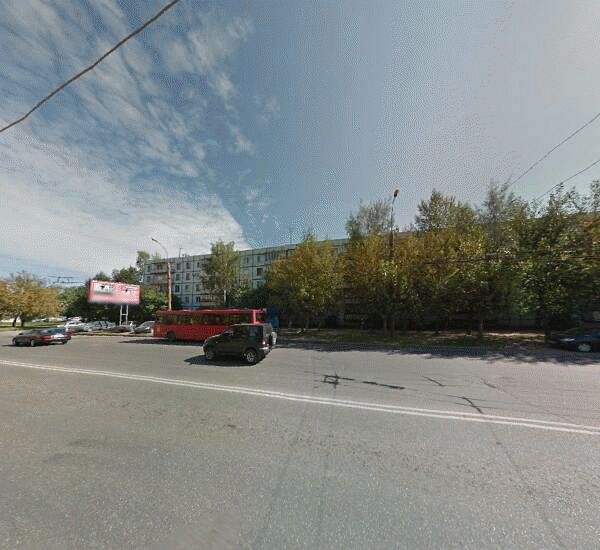 Банкомат Уральского Банка Реконструкции и Развития в Кирове, ул. Воровского,  д. 159