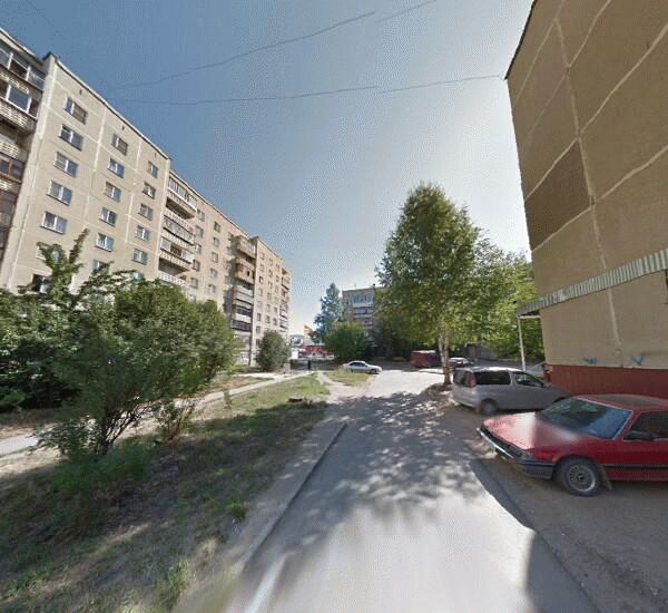 Банкомат Совкомбана в Миассе, улица Жуковского 2