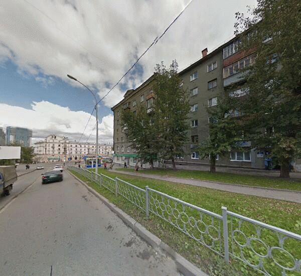 Банкомат Сбербанка России в Екатеринбурге, Верх-Исетский б., д. 25, оф. банка