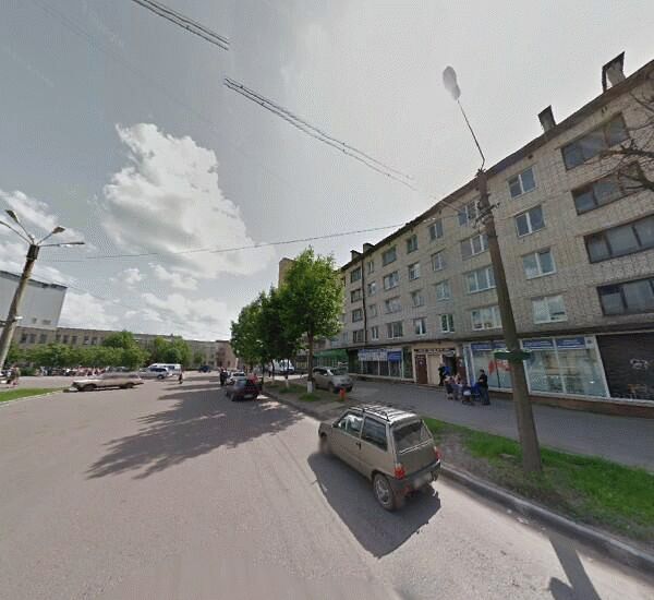 Отделение Сбербанка России в Санкт-Петербурге, г. Луга, пр. Урицкого, д. 64