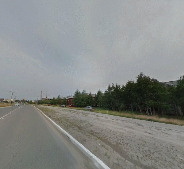 Отделение Уральского Банка Реконструкции и Развития в Ноябрьске, Холмогорская улица 21