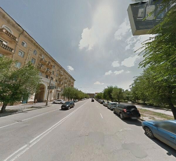 Отделение Росбанка в Волгограде, ул. Коммунистическая,  д. 10