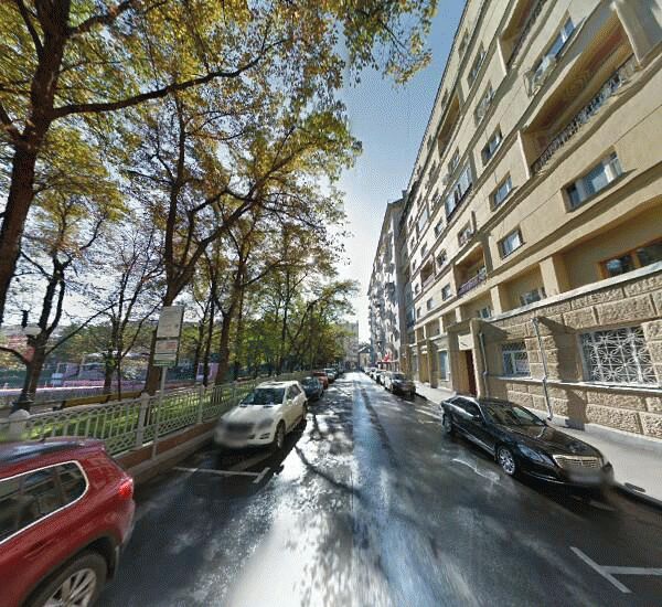 Отделение Сбербанка России в Москве, Малый Патриарший пер., д. 5, стр. 1