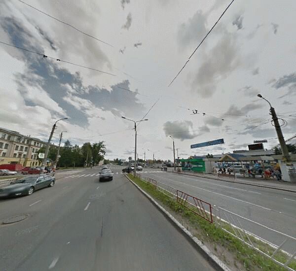 Отделение Уральского Банка Реконструкции и Развития в Архангельске, набережная Северной Двины 27