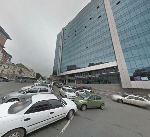 Отделение Роял Кредит Банка в Владивостоке, Океанский проспект 17