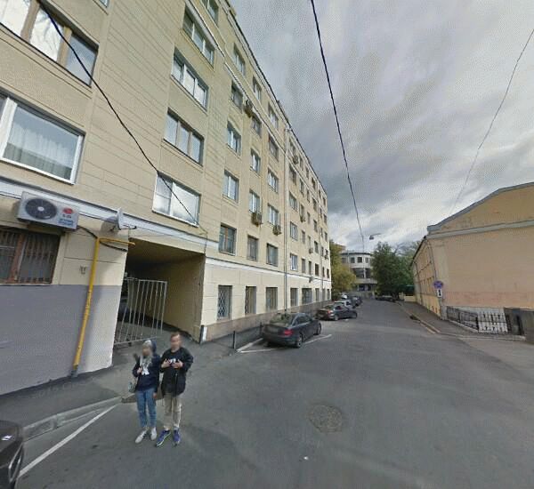 Отделение Банка Интеза в Москве, пер. Петроверигский,  д. 2,  стр. 2