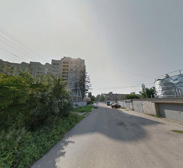 Отделение Газпромбанка в Брянске, пл. Партизан,  д. 4