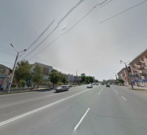 Отделение Газпромбанка в Омске, просп. Карла Маркса,  д. 14