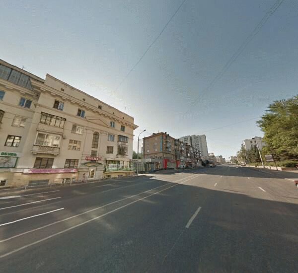 Отделение Райффайзенбанка в Челябинске, просп. Ленина,  д. 63