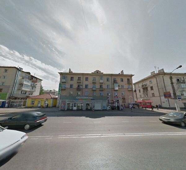 Отделение Азиатско-Тихоокеанского банка в Ленинск-Кузнецком, просп. Кирова,  д. 48