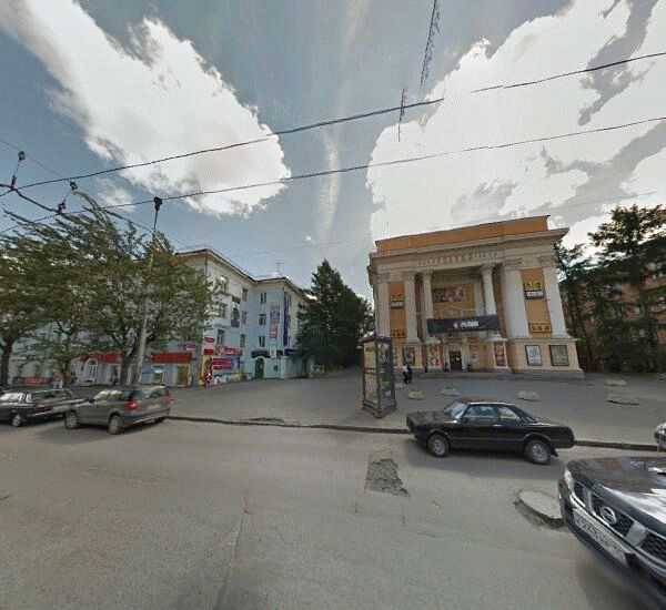 Отделение Райффайзенбанка в Петрозаводске, просп. Ленина,  д. 26