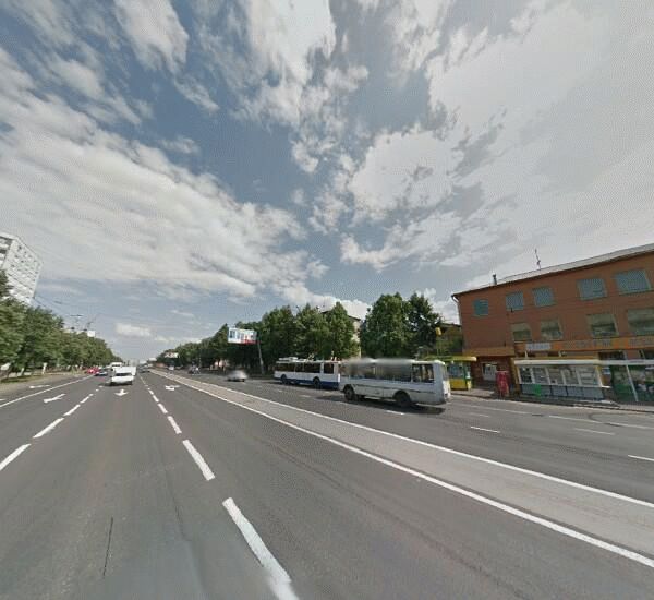 Отделение Уральского Банка Реконструкции и Развития в Кемерове, проспект Ленина 82