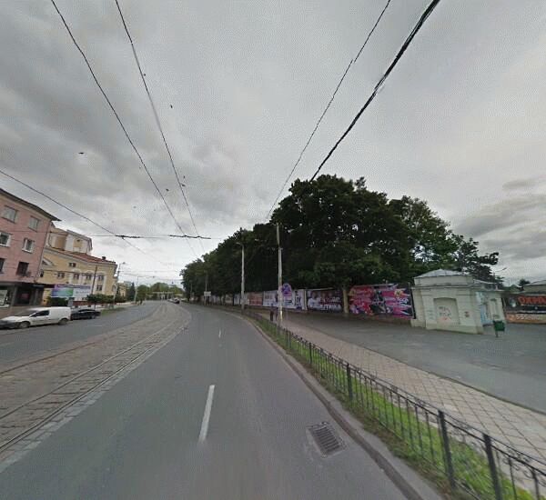 Отделение Петрокоммерц банка в Калининграде, проспект Мира 10/12