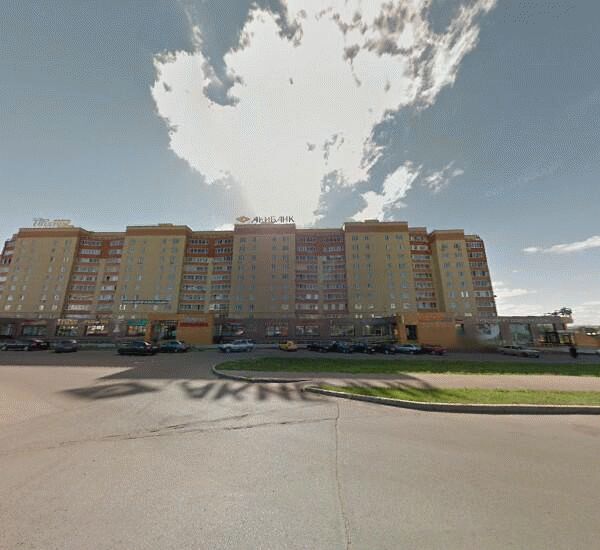 Отделение Сбербанка России в Набережных Челнах, просп. Набережночелнинский,  70/56