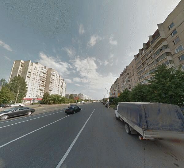 Отделение Уральского Банка Реконструкции и Развития в Ульяновске, проспект Ульяновский 6, ТЦ Гранд