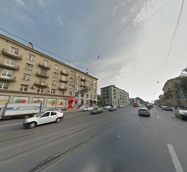 Отделение Росбанка в Санкт-Петербурге, Среднеохтинский пр., д. 51/13