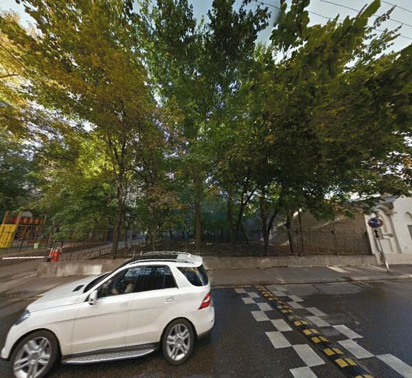 Отделение Московского Нефтехимического Банка в Москве, ул. Большая Никитская,  д. 49