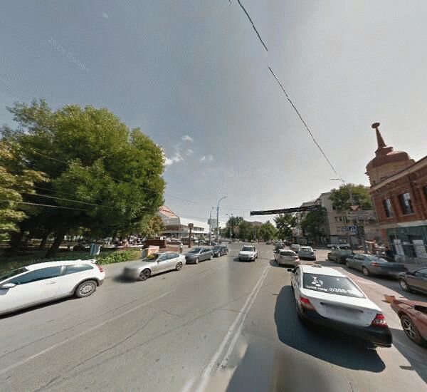 Отделение ЮниКредита в Ростове-на-Дону, ул. Большая Садовая,  д. 113