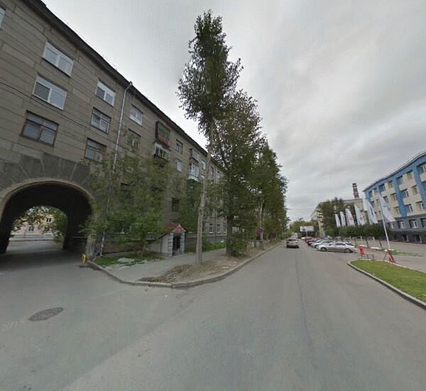 Отделение Уральского Межрегионального банка в Екатеринбурге, ул. Генеральская, д. 3