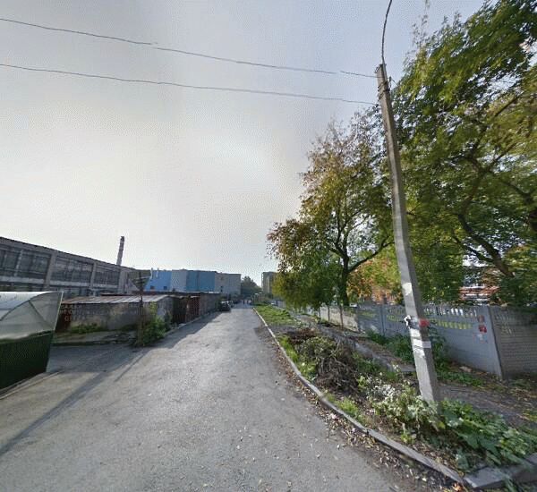 Отделение Уральского Банка Реконструкции и Развития в Екатеринбурге, ул. Надеждинская,  д. 3