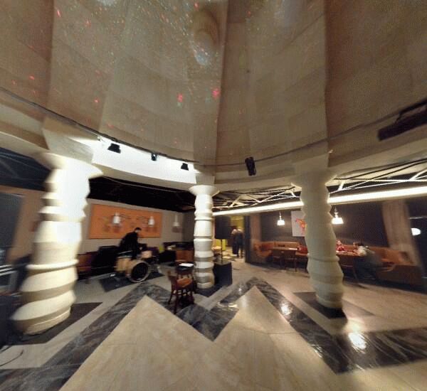 Отделение Газпромбанка в Екатеринбурге, ул. Радищева,  д. 55