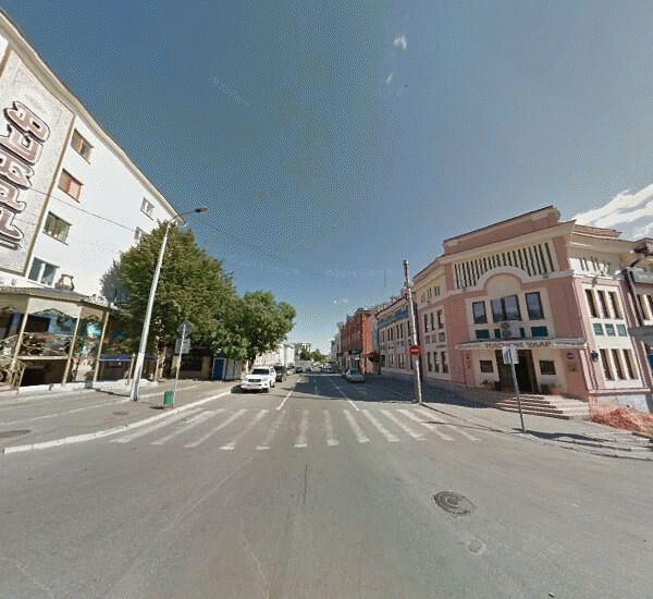 Отделение Сбербанка России в Казани, ул. Петербургская,  28