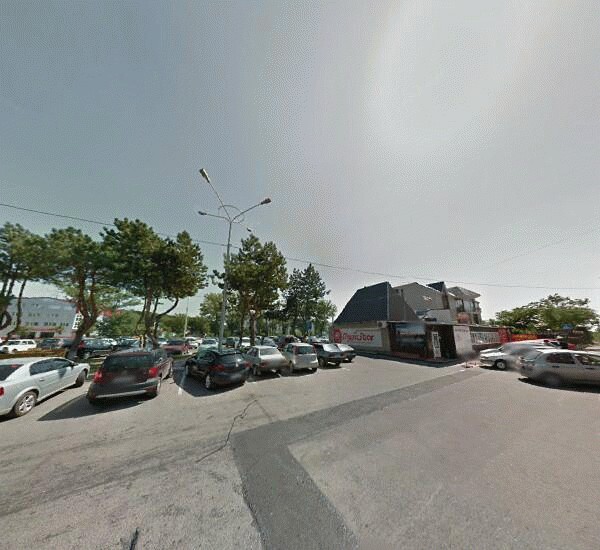 Отделение Уральского Банка Реконструкции и Развития в Ставрополе, улица Доваторцев 61