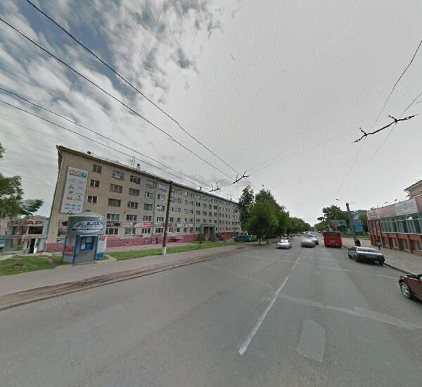 Отделение Уральского Банка Реконструкции и Развития в Кирове, улица Карла Маркса 129