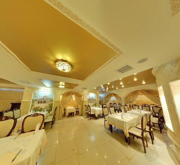 Отделение Уральского Банка Реконструкции и Развития в Пензе, ул. Кирова,  д. 42