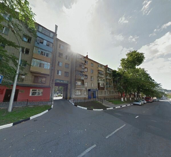 Отделение Московского областного банка в Белгороде, улица Князя Трубецкого 68